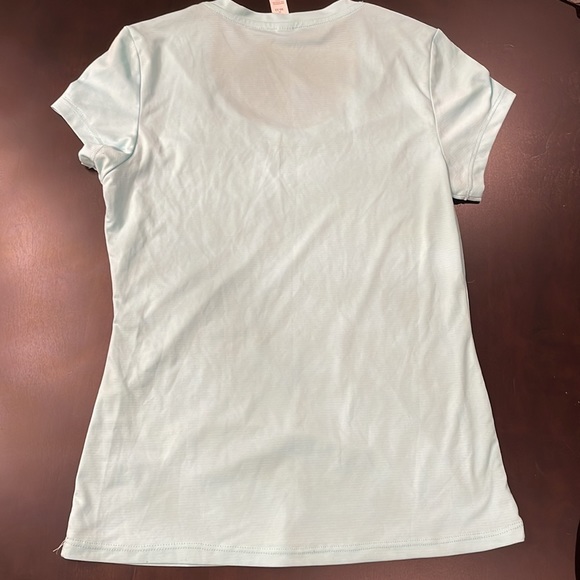 EUC Athletic Tshirt XS Soft and Stretchy Ming green - Picture 6 of 6